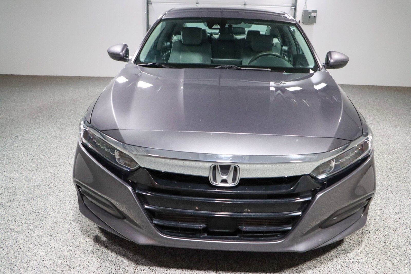 2018 Honda Accord LX photo 2