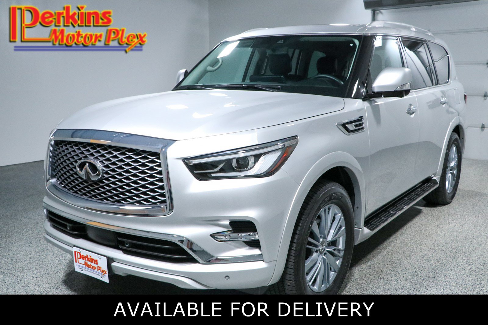 2023 INFINITI QX80 Luxe