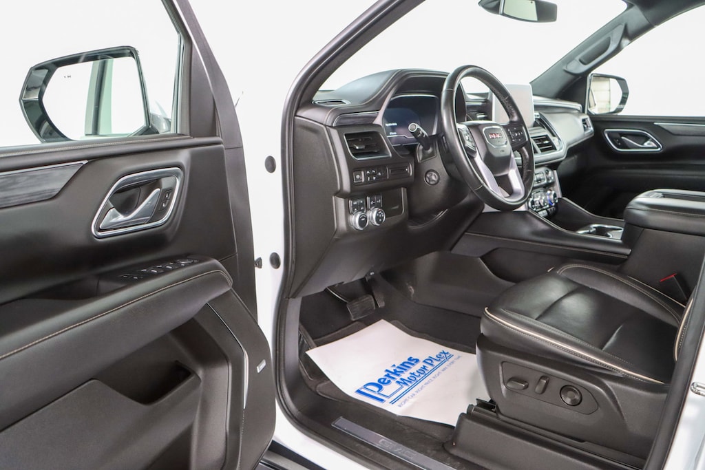 Used 2023 GMC Yukon SLT 4X4 SUV