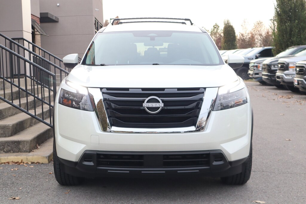 Used 2023 Nissan Pathfinder SV SUV