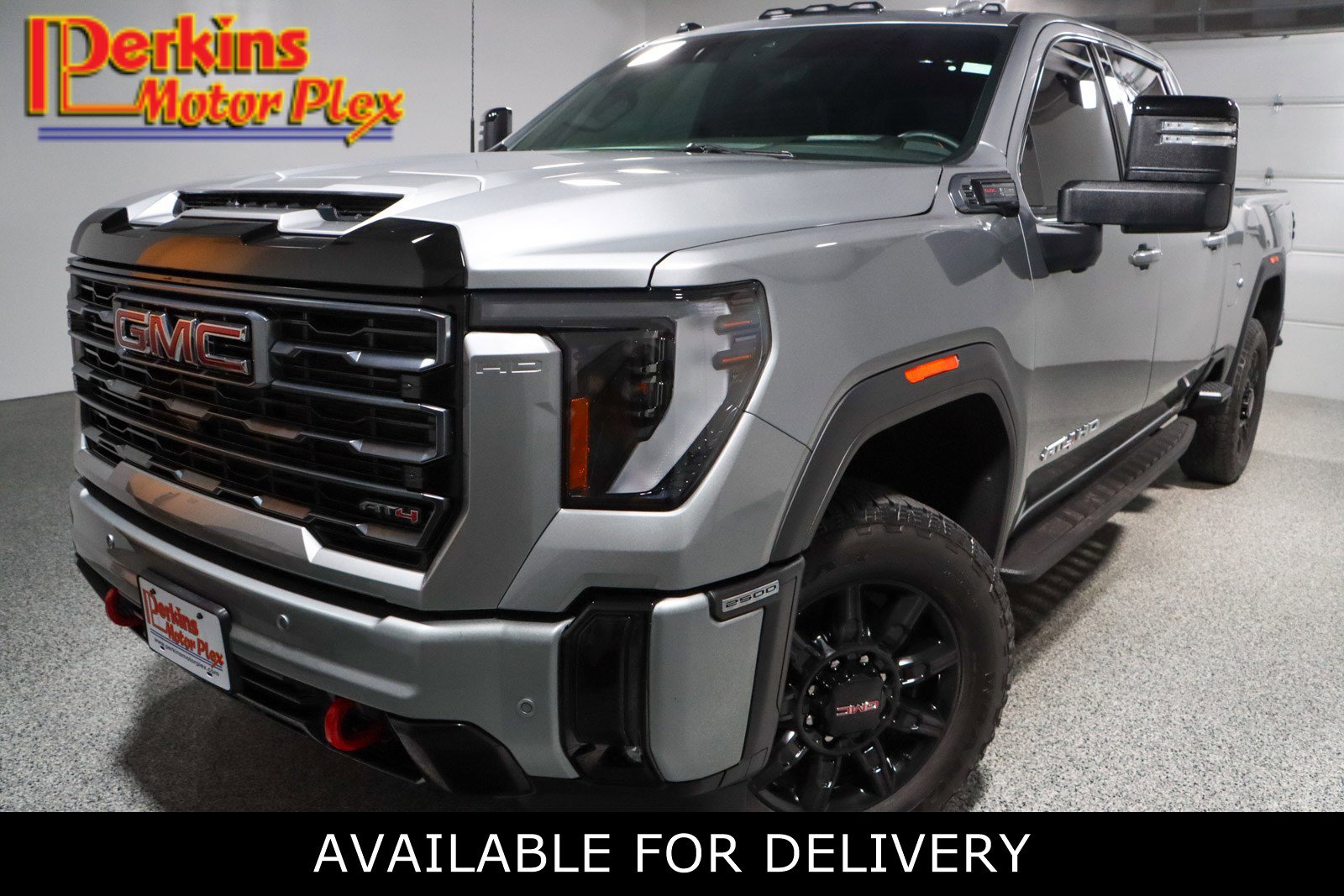 2025 GMC Sierra 4WD Crew Cab Standard Box AT4's photo