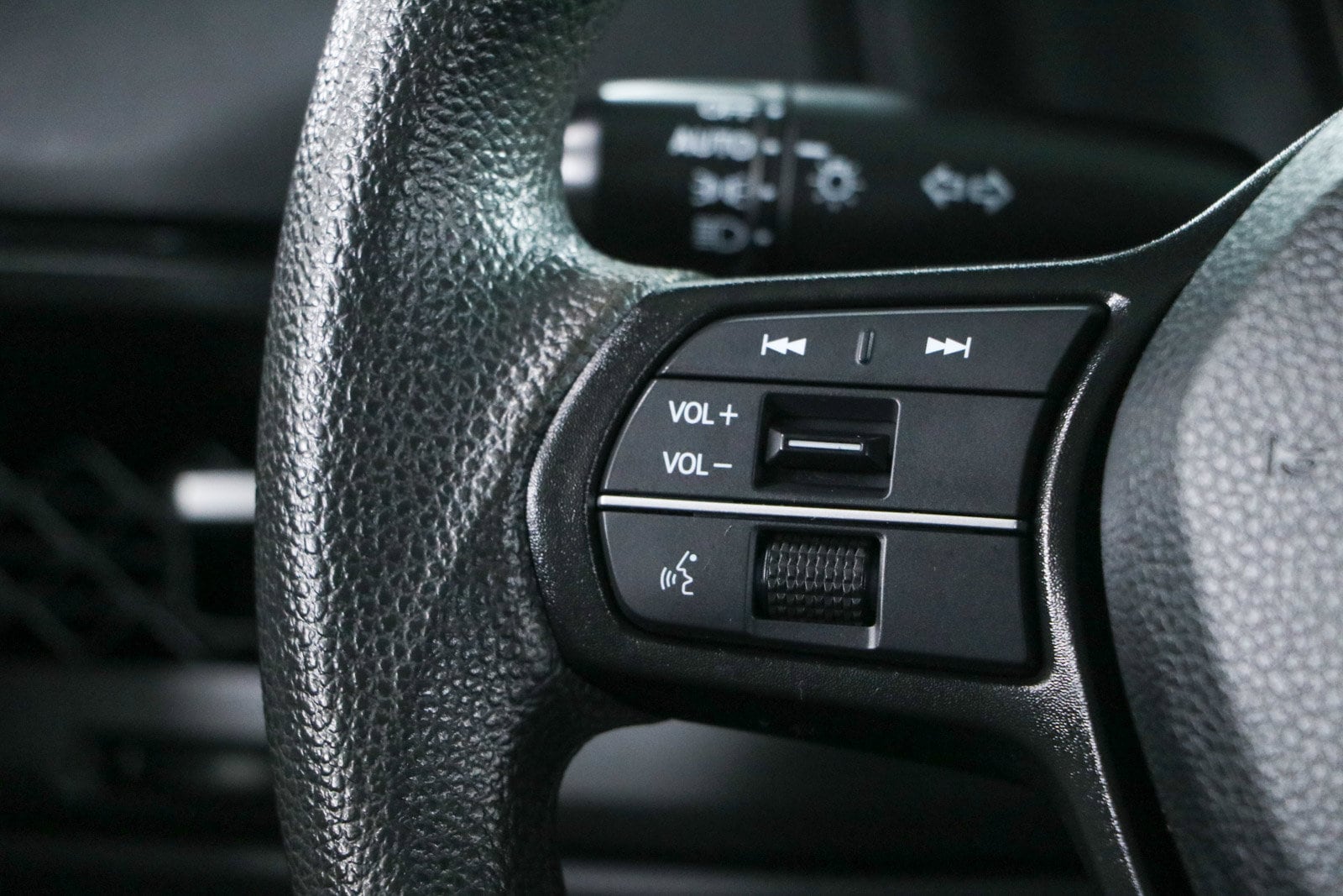 2023 Honda Accord EX - Photo 13