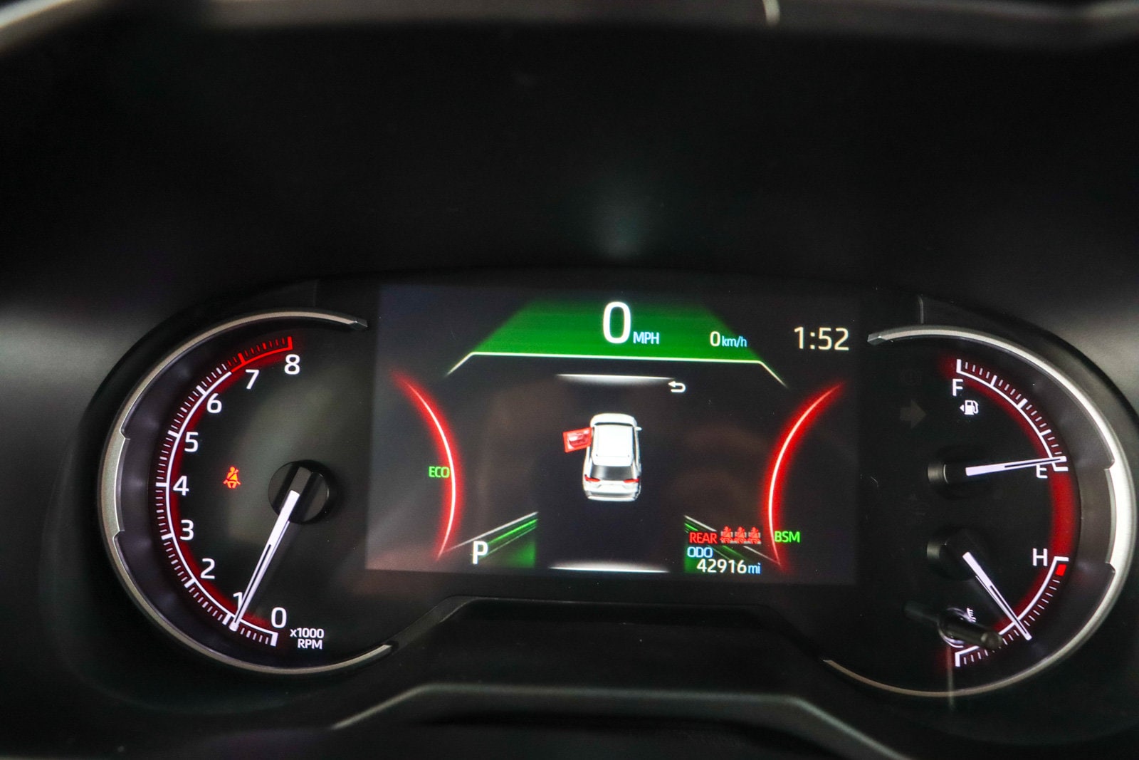 2024 Toyota RAV4 XLE - Photo 15