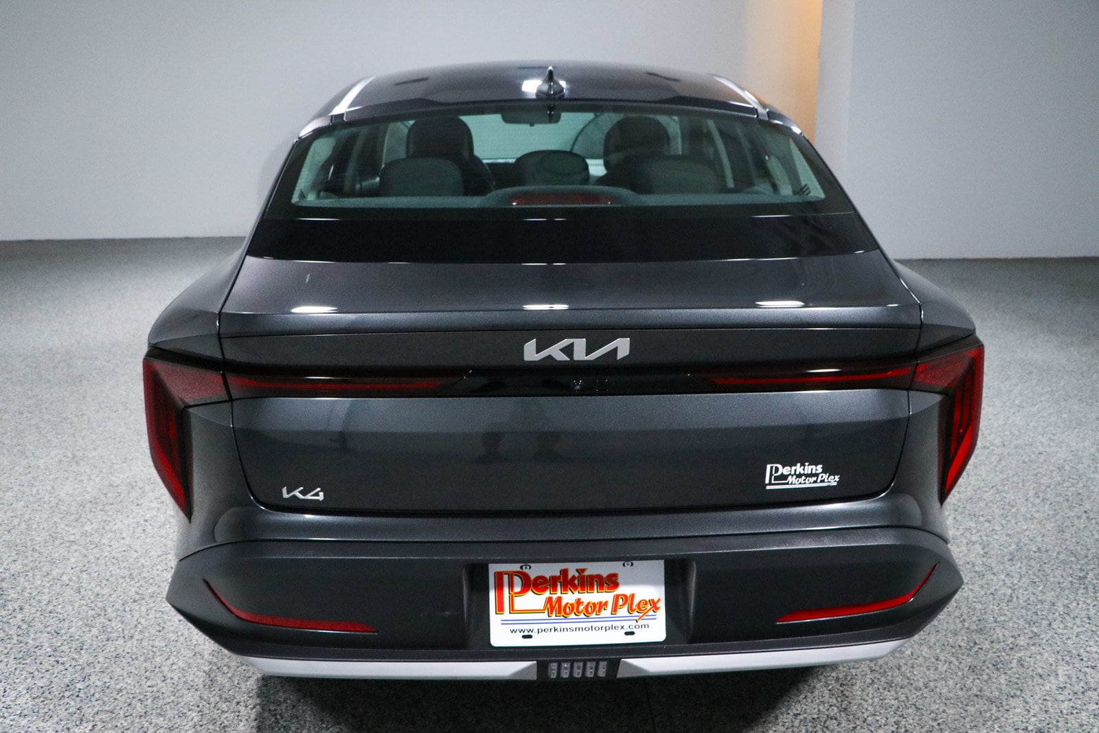 2025 Kia K4 LXS - Photo 8