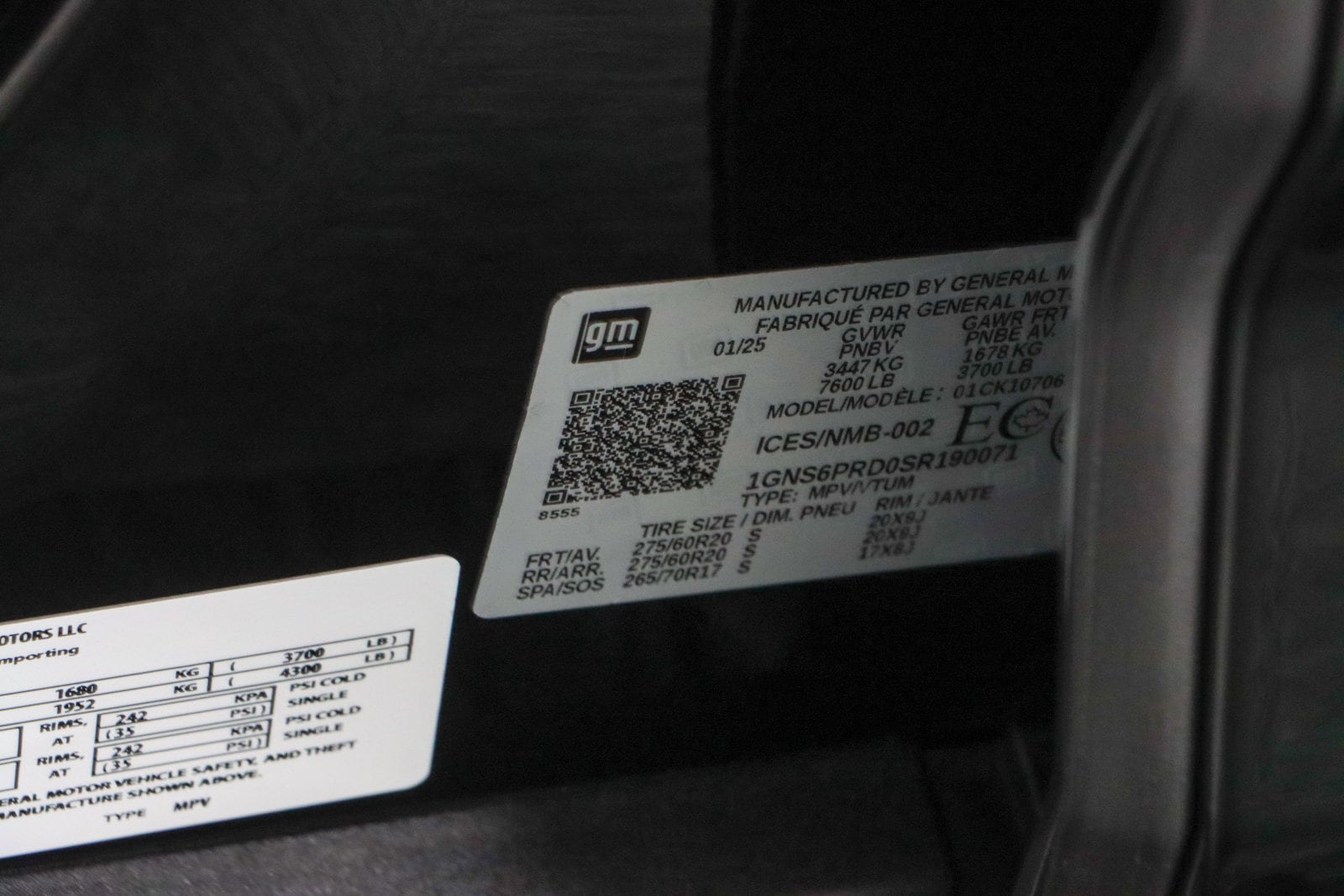 2025 Chevrolet Tahoe Z71 photo 4