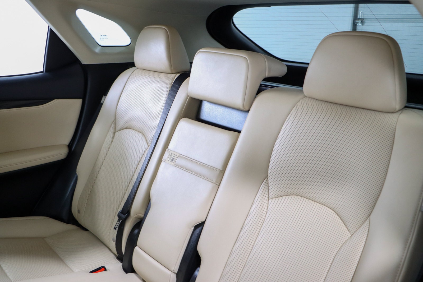 2022 Lexus RX 350 - Photo 22