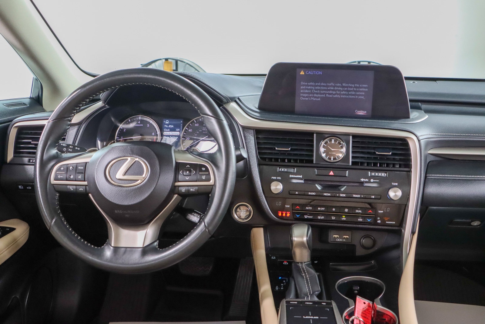 2022 Lexus RX 350 - Photo 15