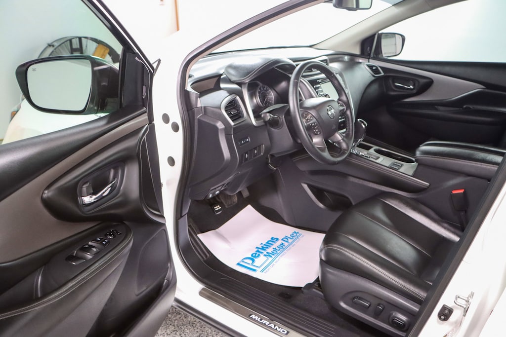 Used 2022 Nissan Murano SV SUV