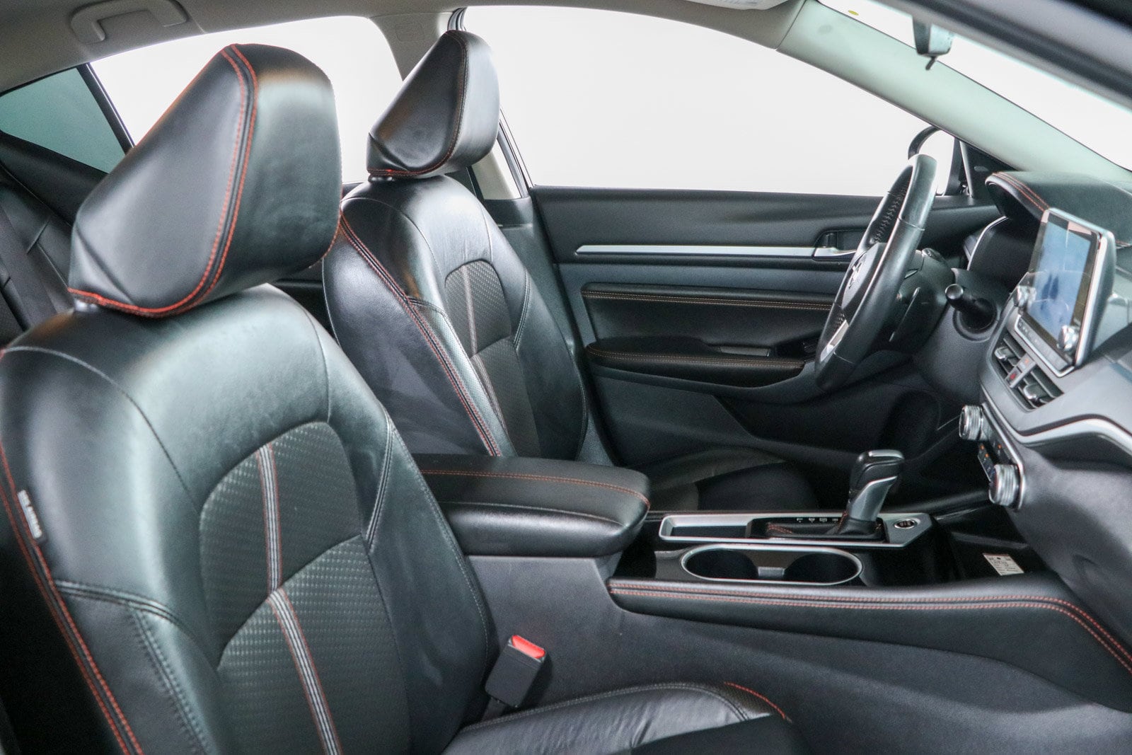 2023 Nissan Altima SR - Photo 25