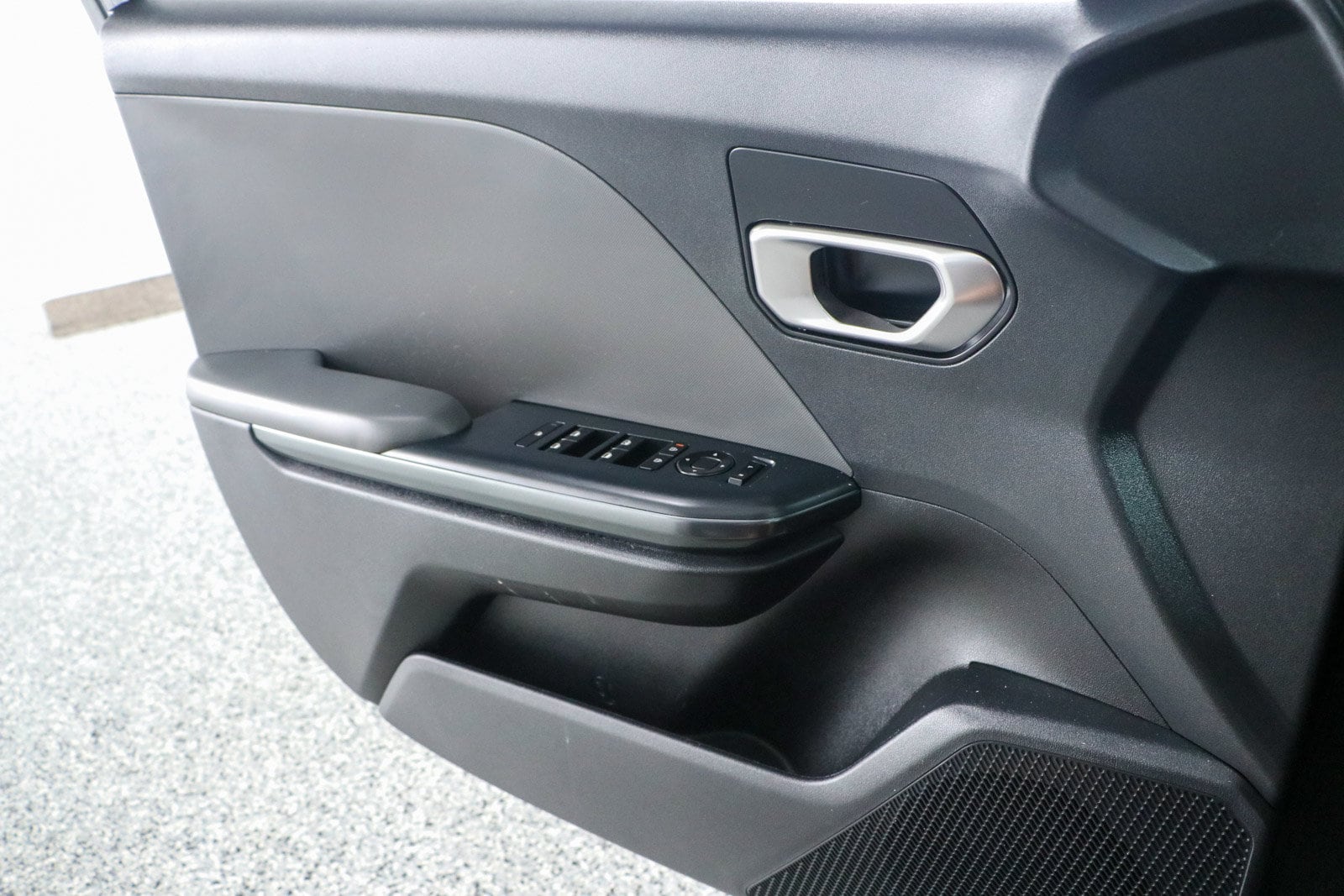 2025 Kia K4 LXS - Photo 20