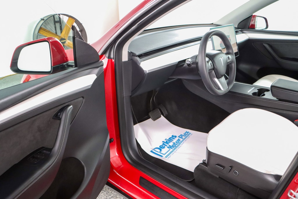 Used 2023 Tesla Model Y LONG RANGE AWD SUV