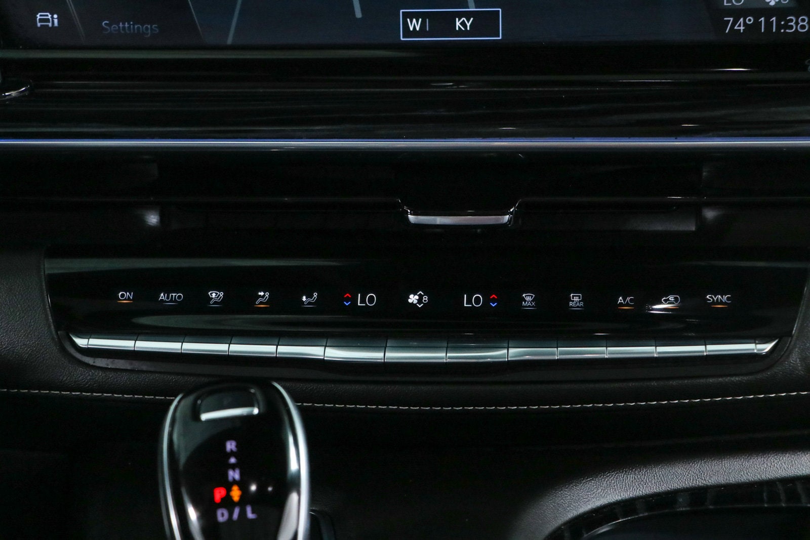 2024 Cadillac Escalade Sport - Photo 21