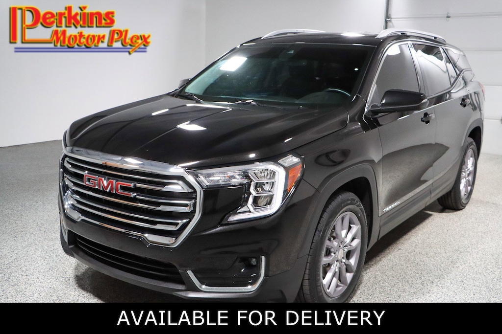 Used 2024 GMC Terrain SLT SUV