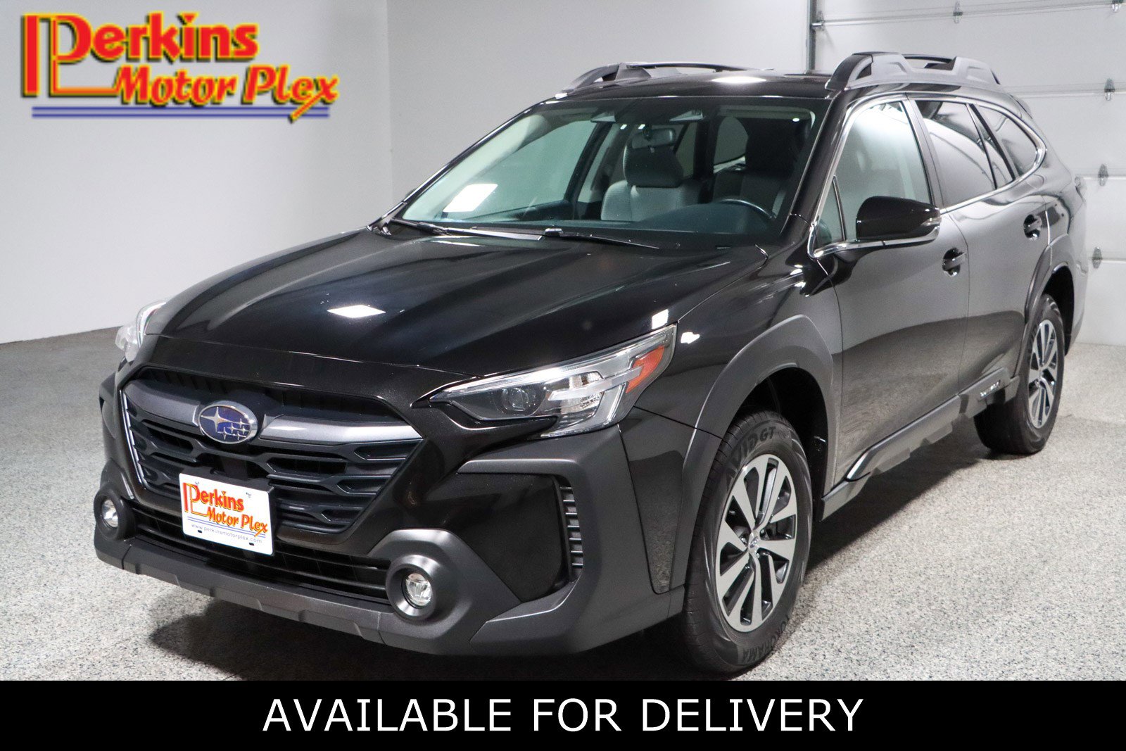 2024 Subaru Outback Premium's photo