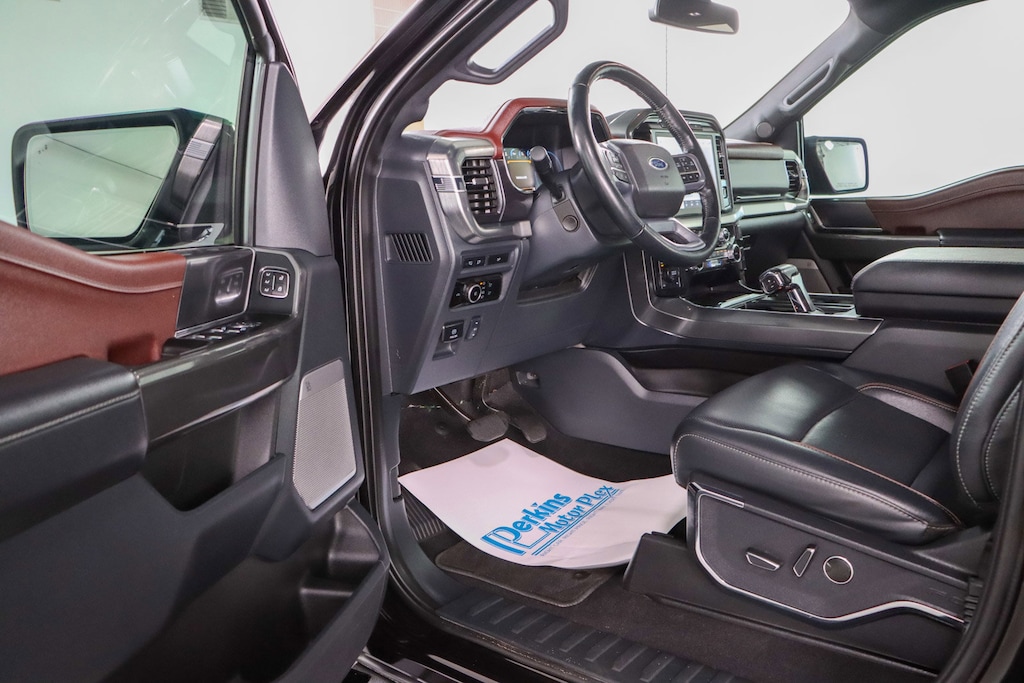 Used 2023 Ford F-150 LARIAT 4X4 Truck SuperCrew Cab