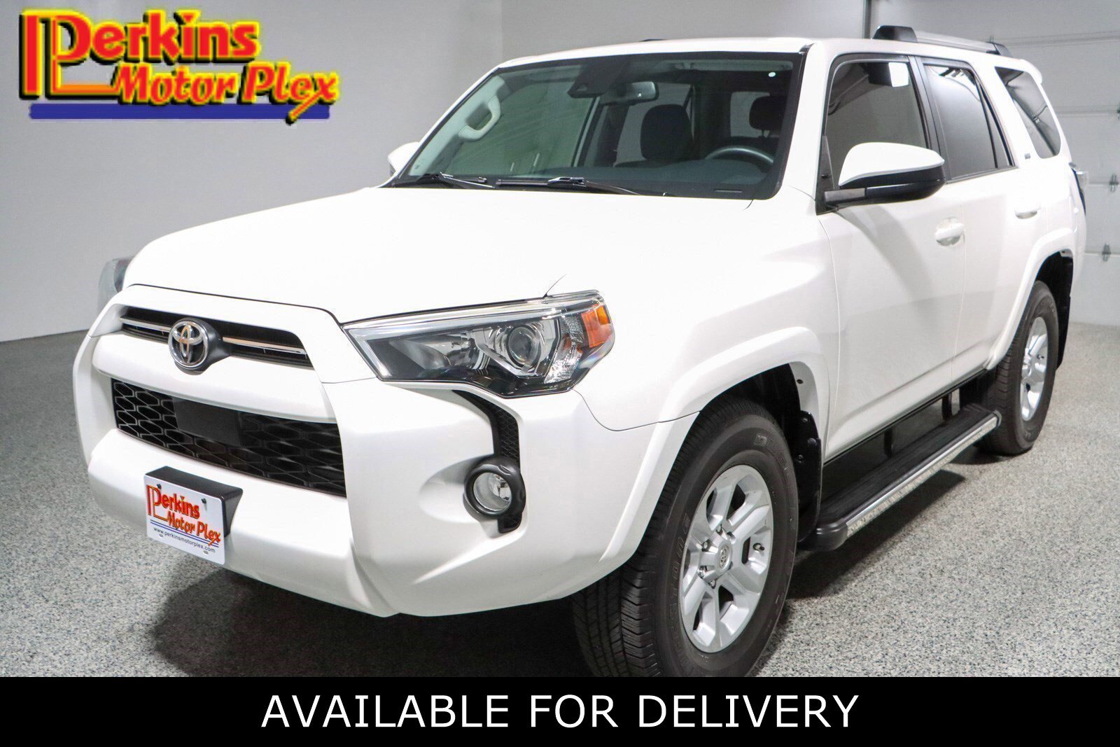 2020 Toyota 4Runner SR5's photo