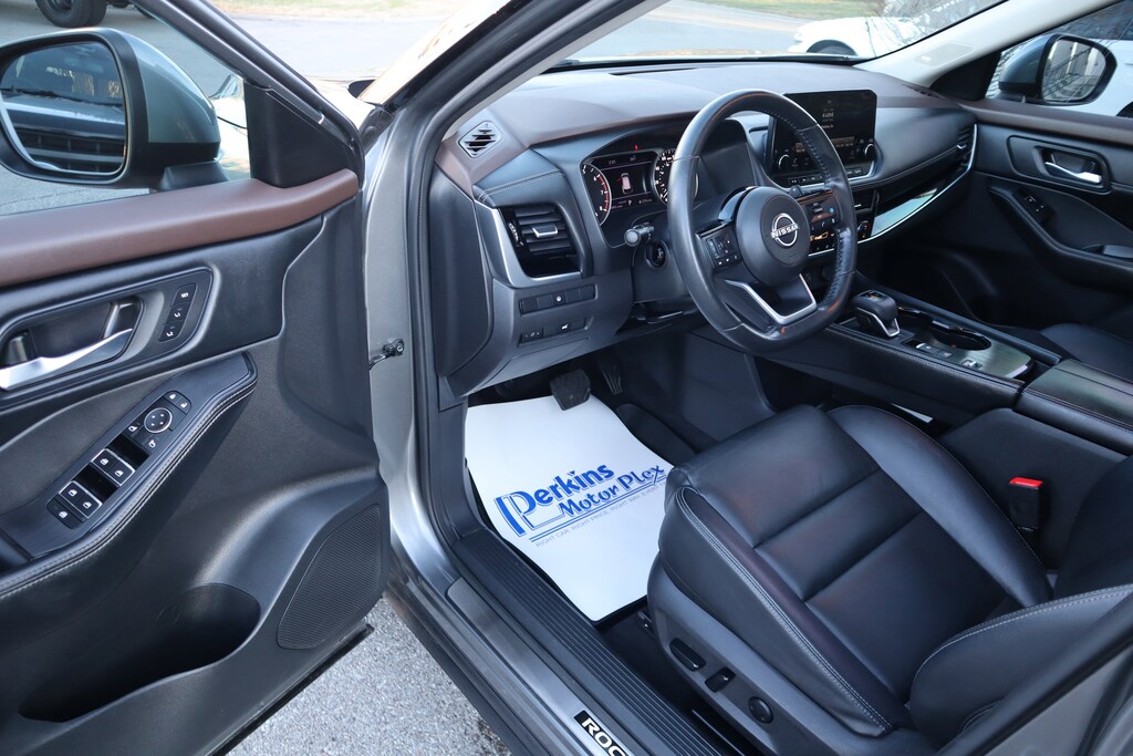 Used 2023 Nissan Rogue SL SUV