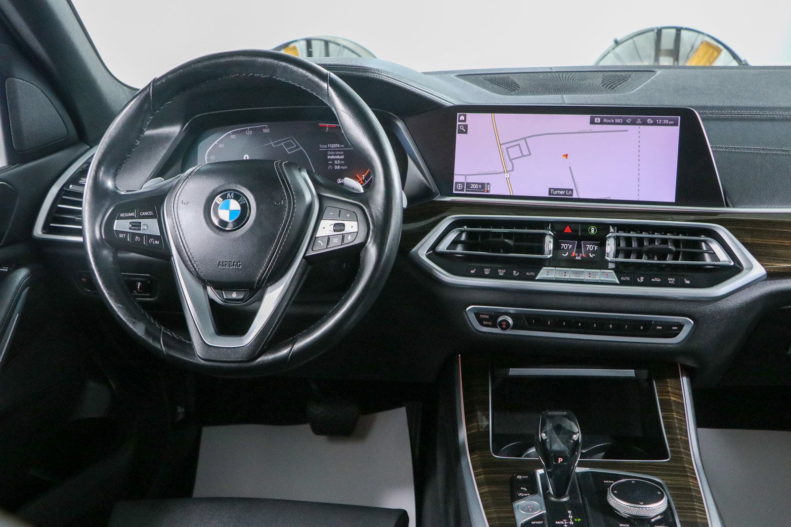 2020 BMW X5 40i - Photo 17