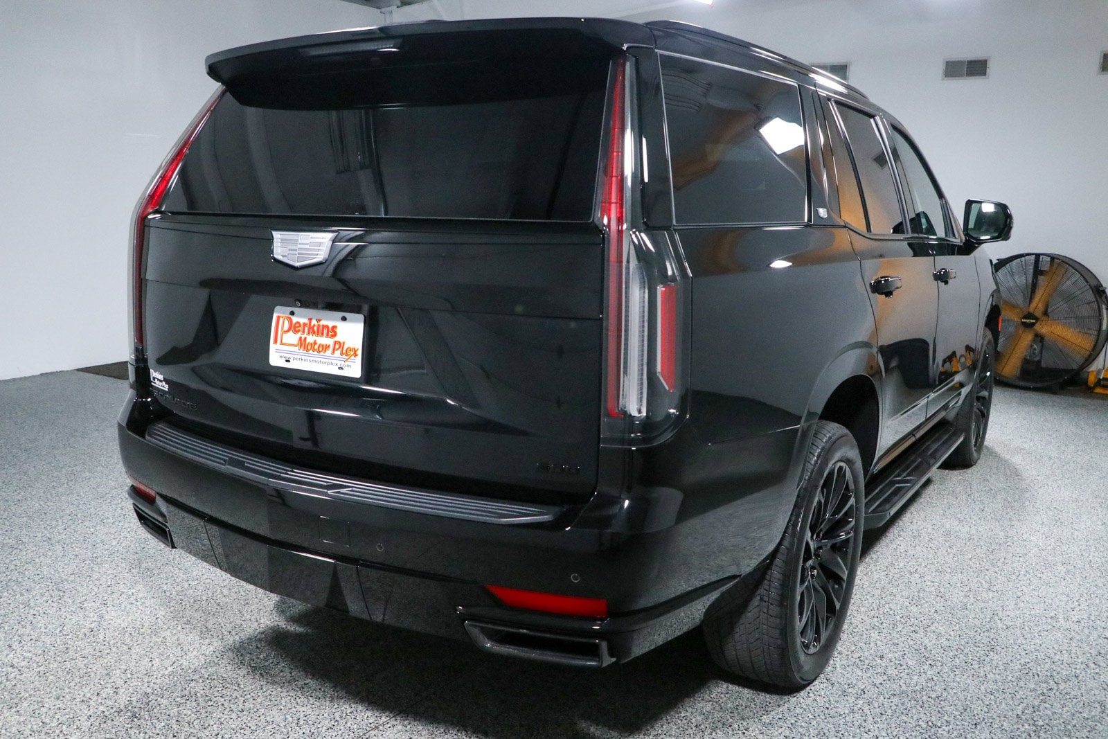 2024 Cadillac Escalade Sport - Photo 7