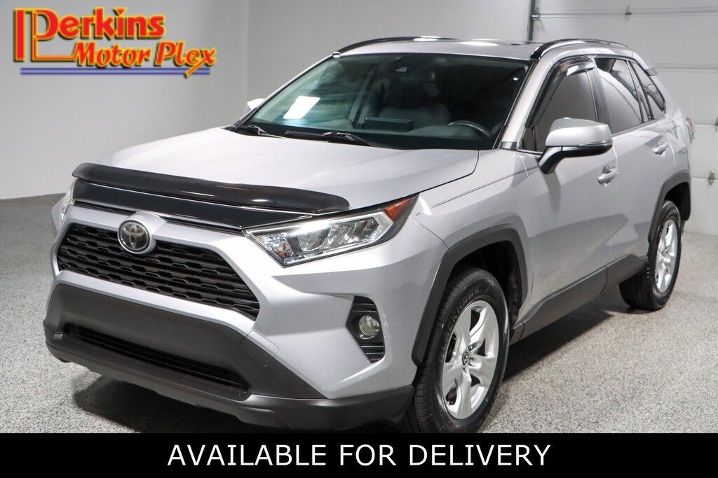 Used 2019 Toyota RAV4 XLE SUV