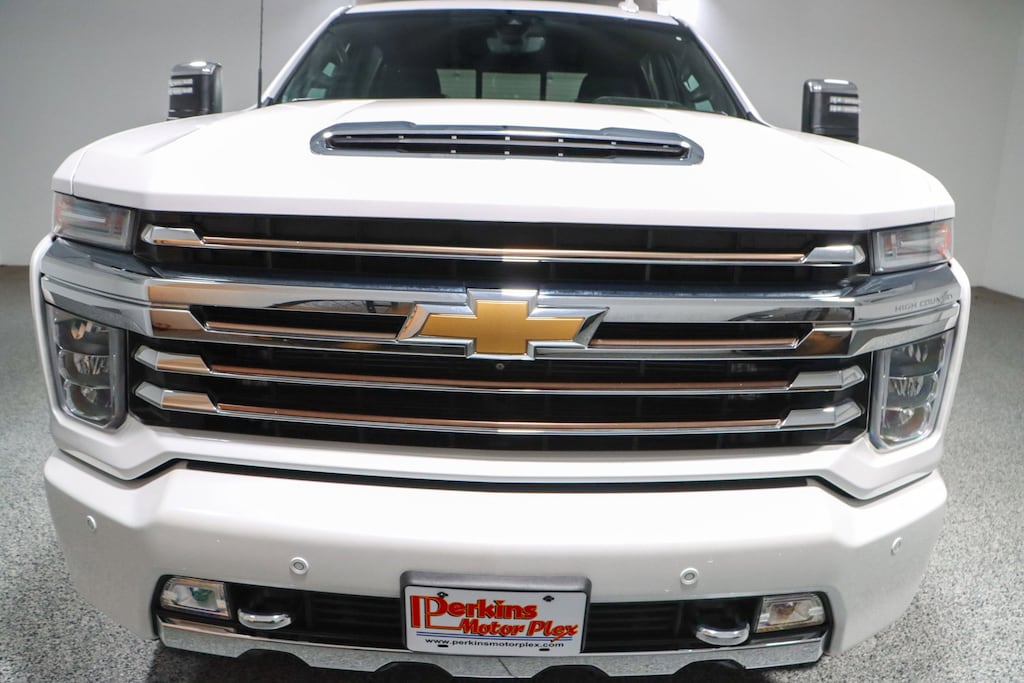 Used 2020 Chevrolet Silverado 2500HD High Country 4X4 Truck Crew Cab