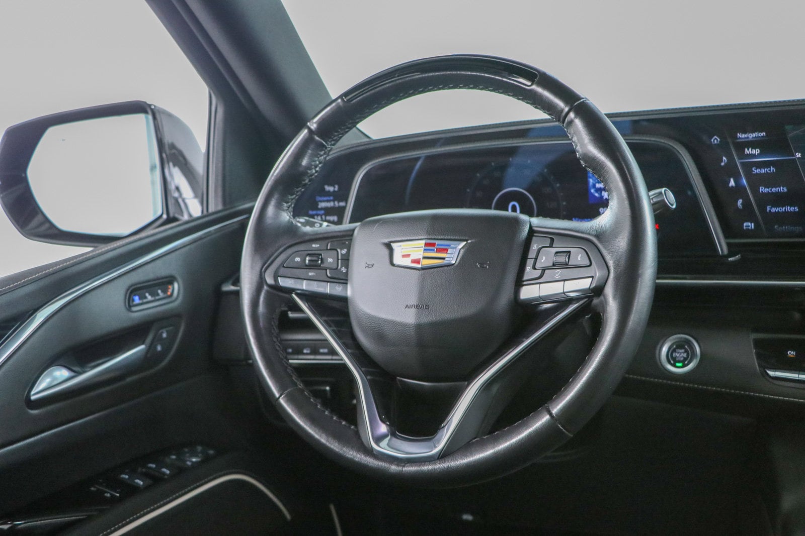 2024 Cadillac Escalade Sport - Photo 13