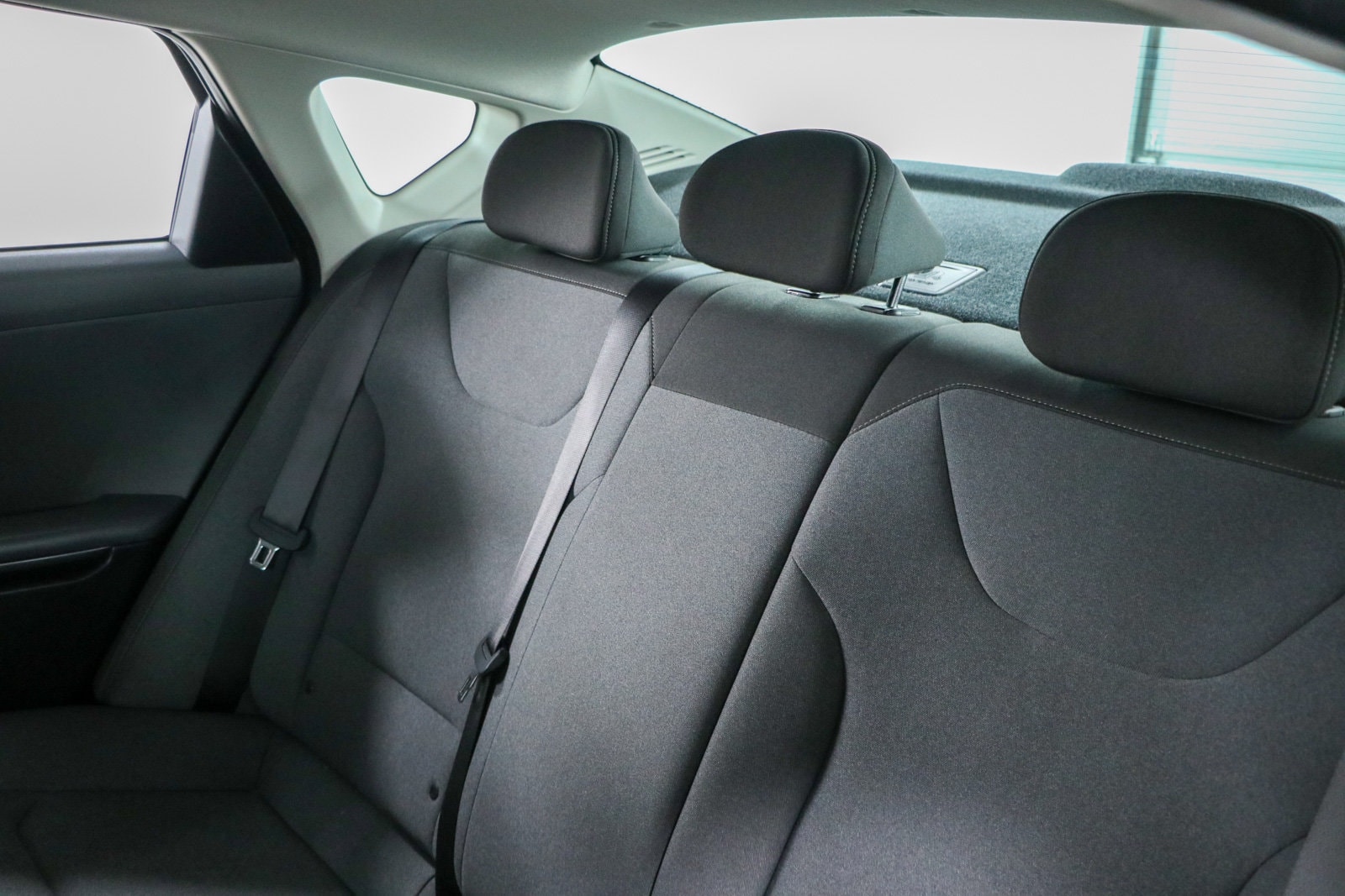 2025 Kia K4 LXS - Photo 23