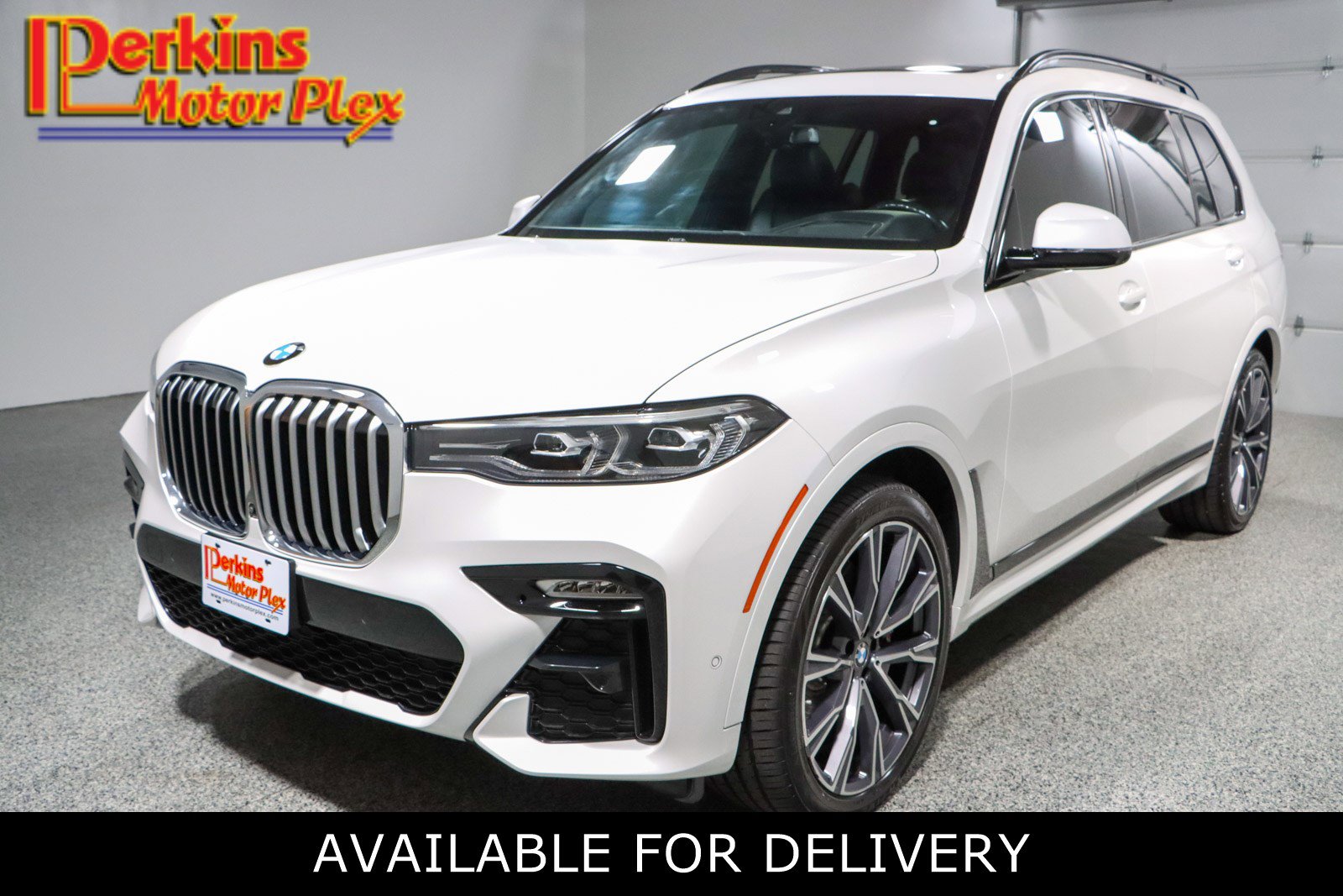 2022 BMW X7 40i's photo