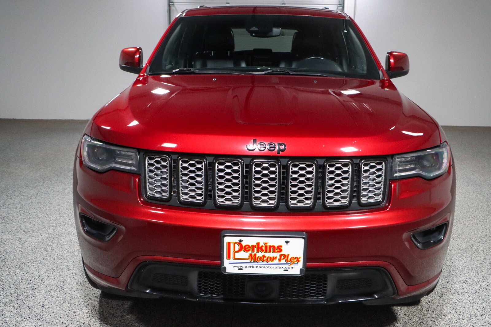 2020 Jeep Grand Cherokee Altitude photo 3