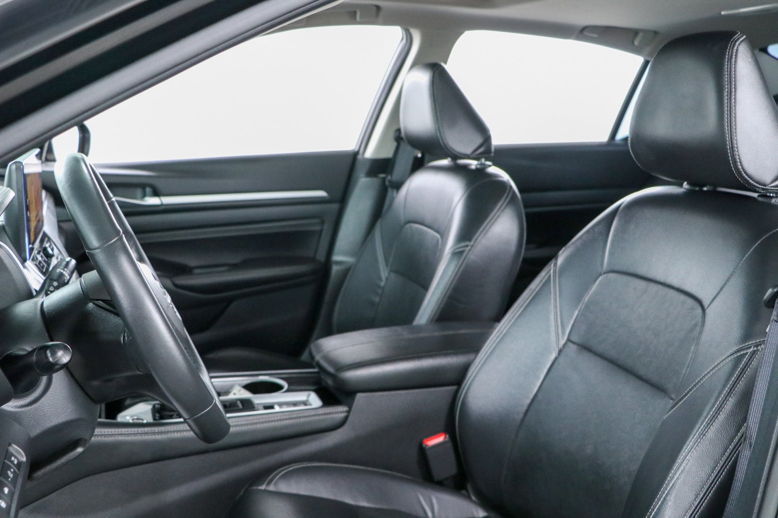 2023 Nissan Altima SL - Photo 24