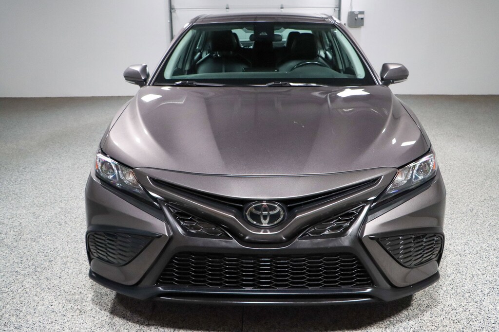Used 2024 Toyota Camry SE Sedan