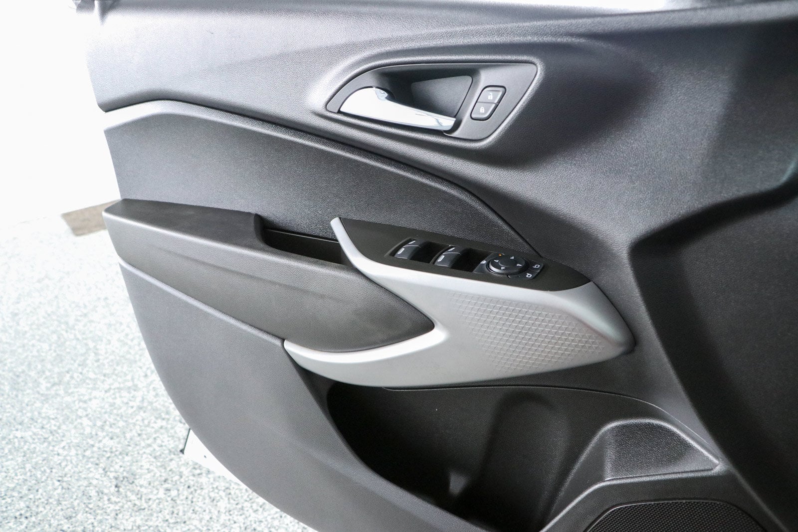 2024 Chevrolet Trax RS - Photo 21