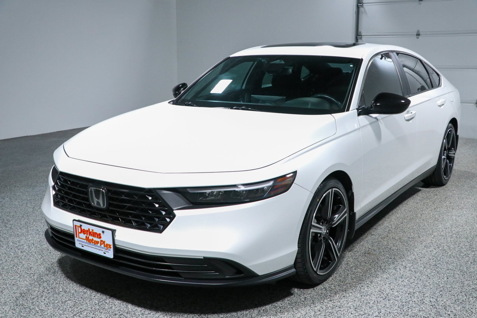2024 Honda Accord Hybrid Sport - Photo 30