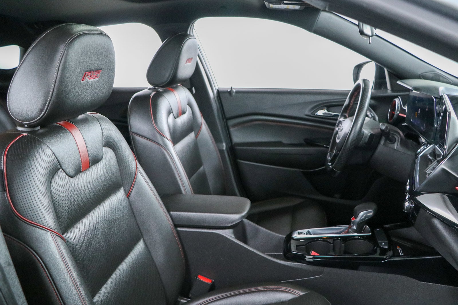 2025 Chevrolet Trax RS - Photo 27