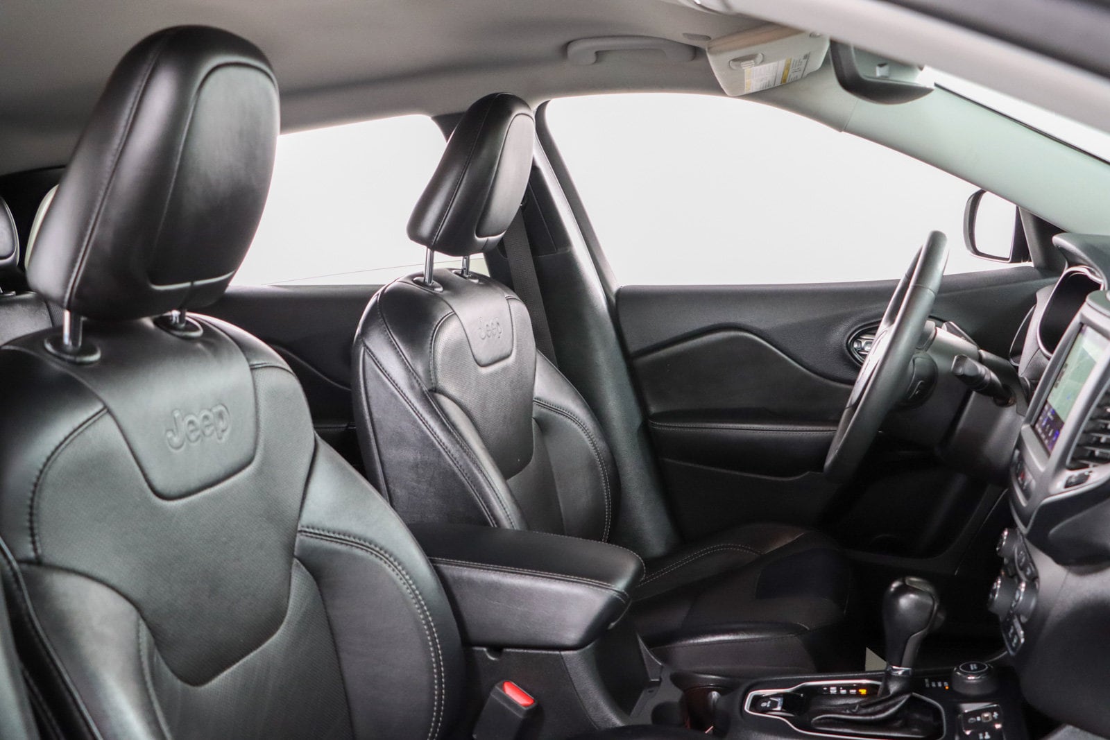 2023 Jeep Cherokee Altitude Lux - Photo 26