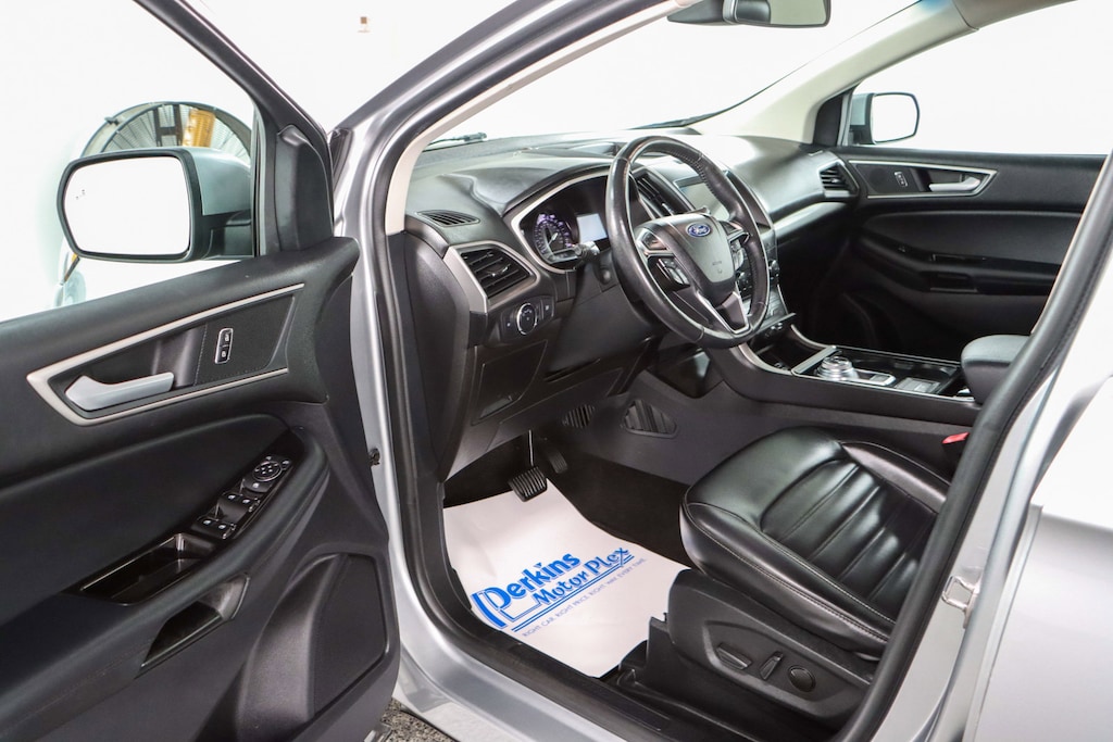 Used 2020 Ford Edge SEL SUV