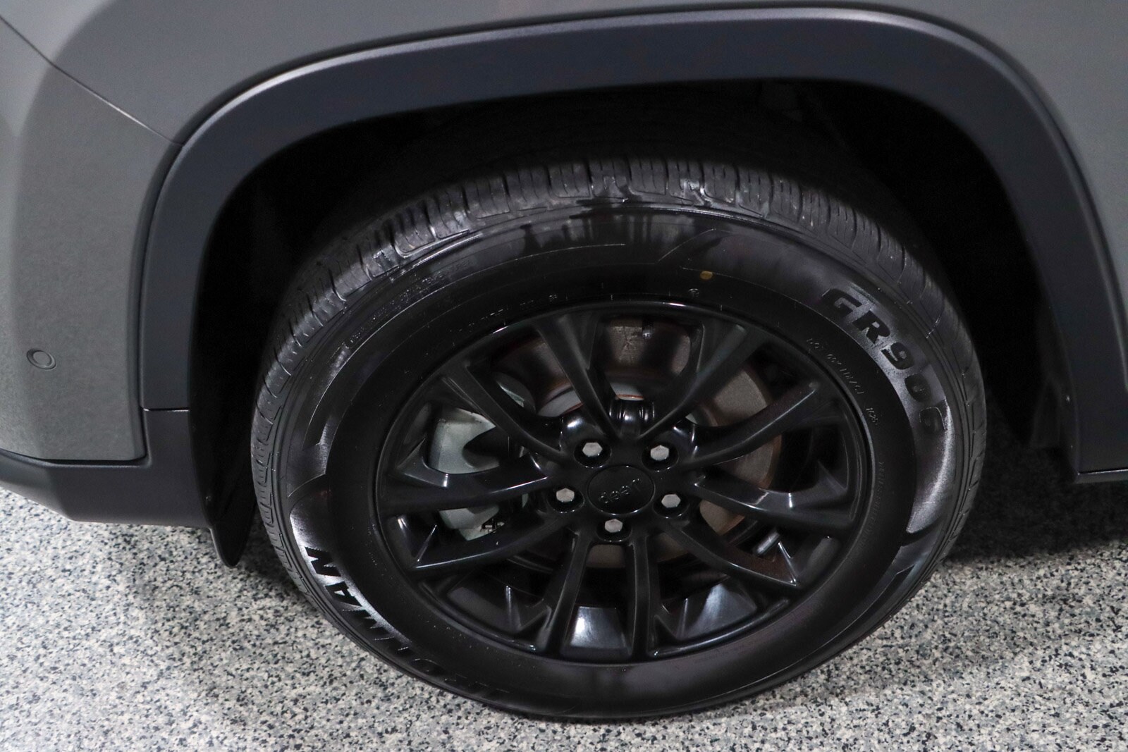 2023 Jeep Cherokee Altitude Lux - Photo 11