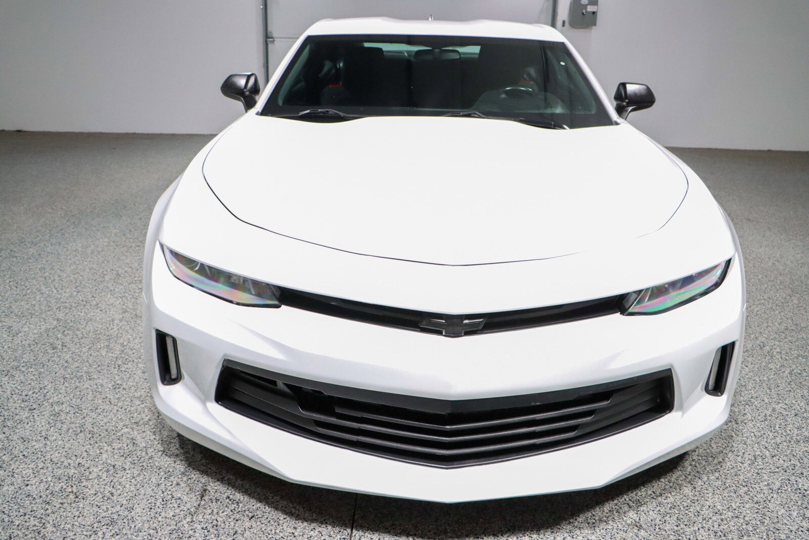 2018 Chevrolet Camaro 1LS 1LT photo 3