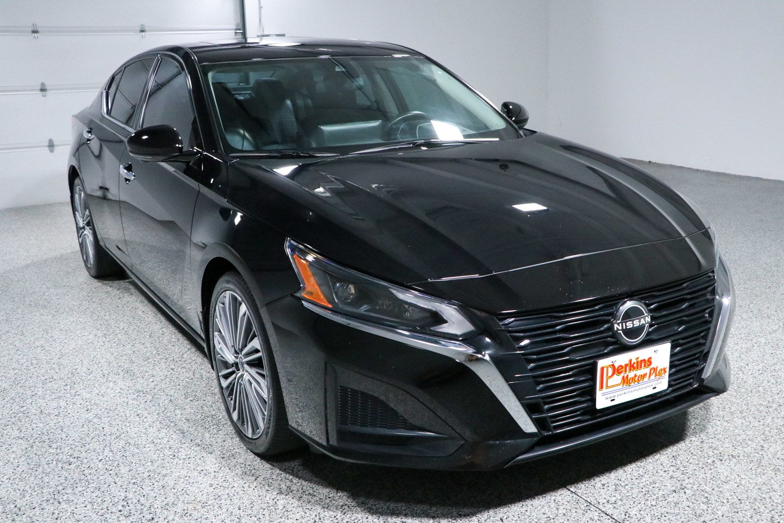 2023 Nissan Altima SL - Photo 5
