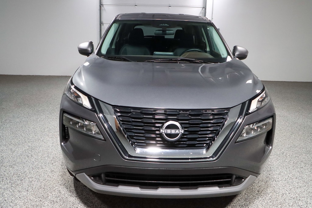 Used 2023 Nissan Rogue SV SUV