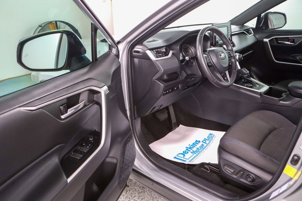 Used 2022 Toyota RAV4 Hybrid SE AWD SUV