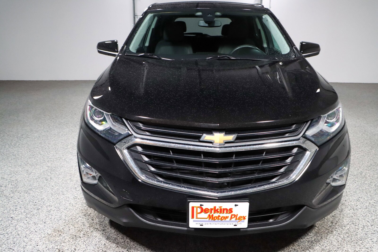 2021 Chevrolet Equinox LT photo 2