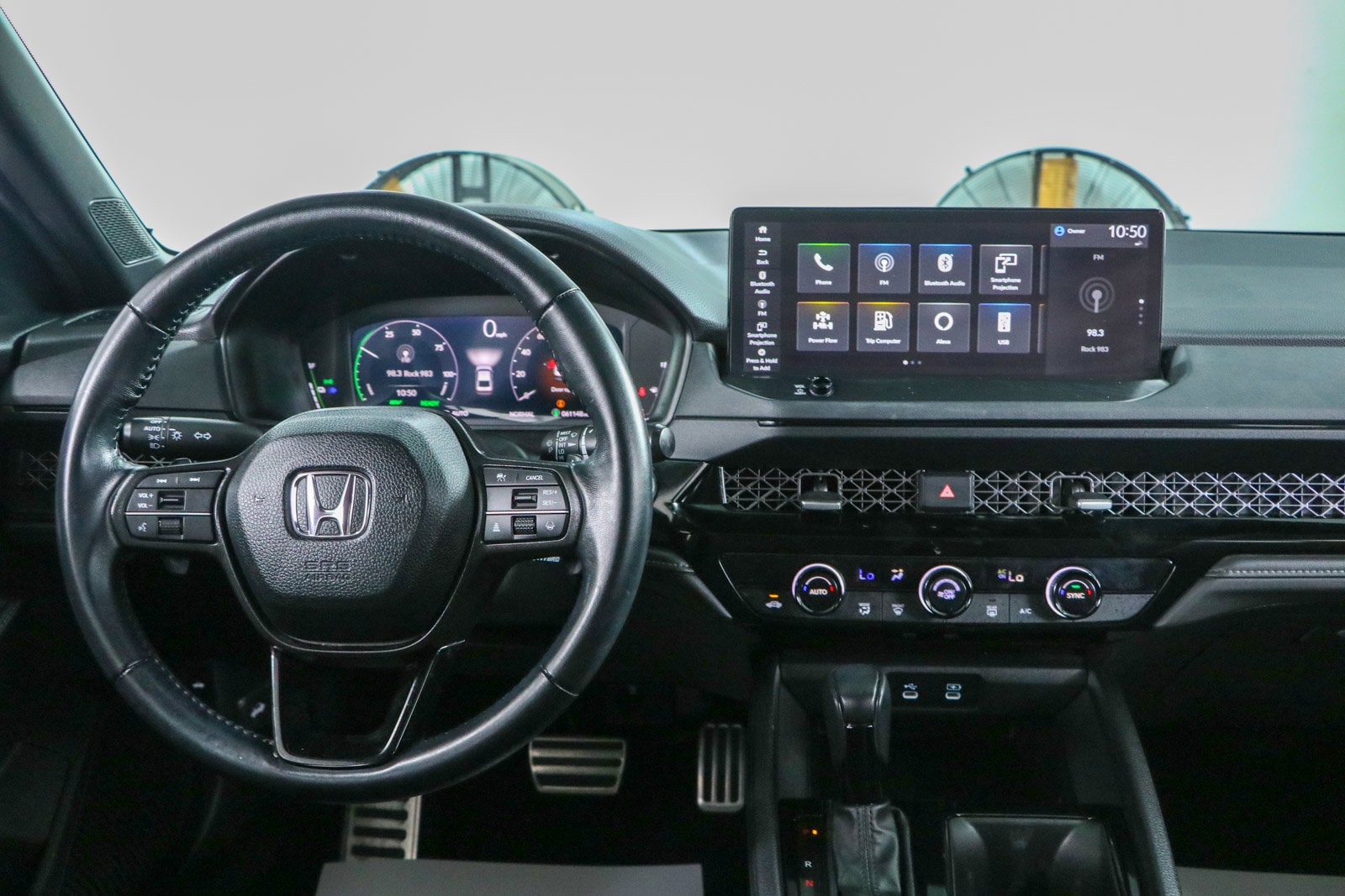2024 Honda Accord Hybrid Sport - Photo 17