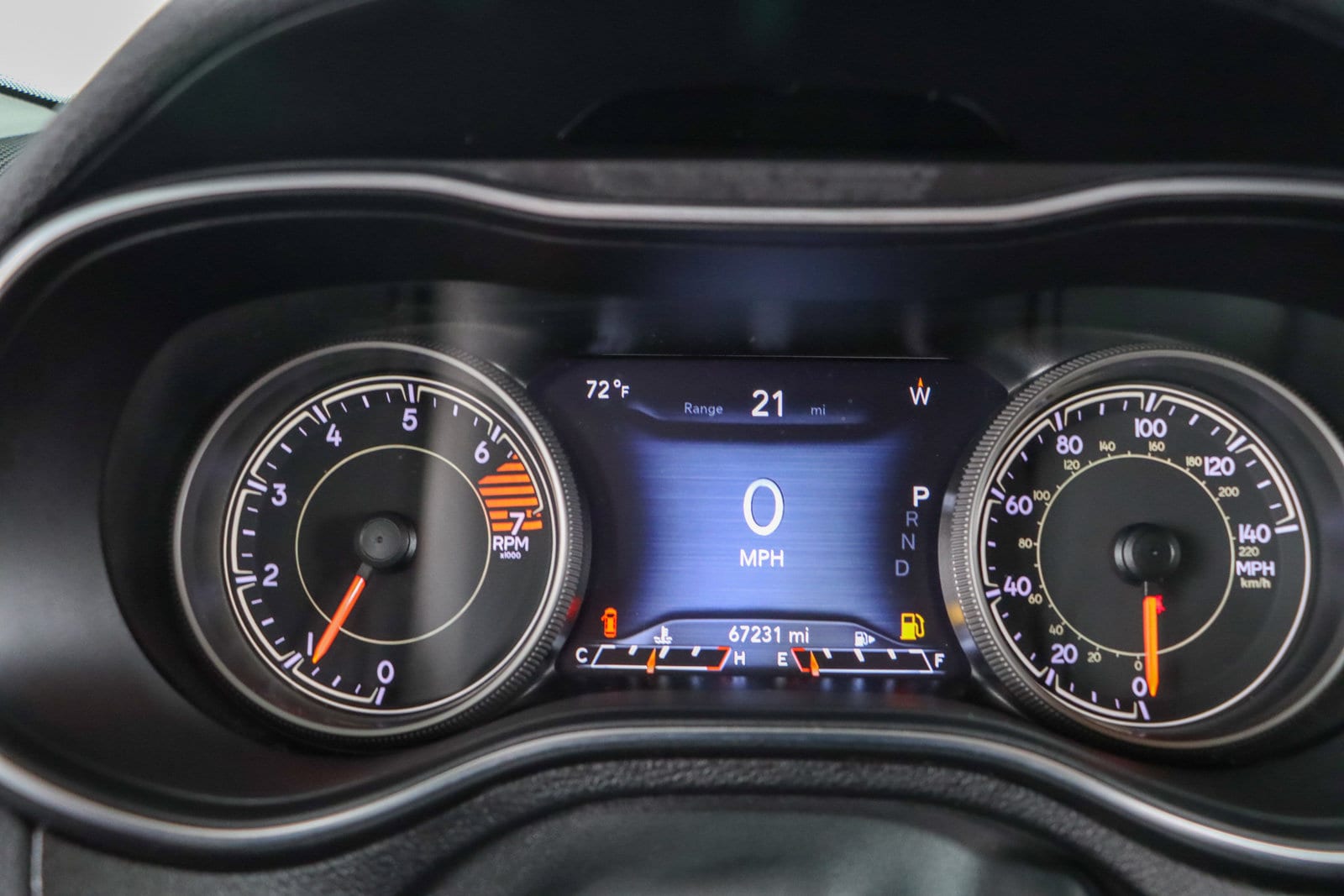 2023 Jeep Cherokee Altitude Lux - Photo 15