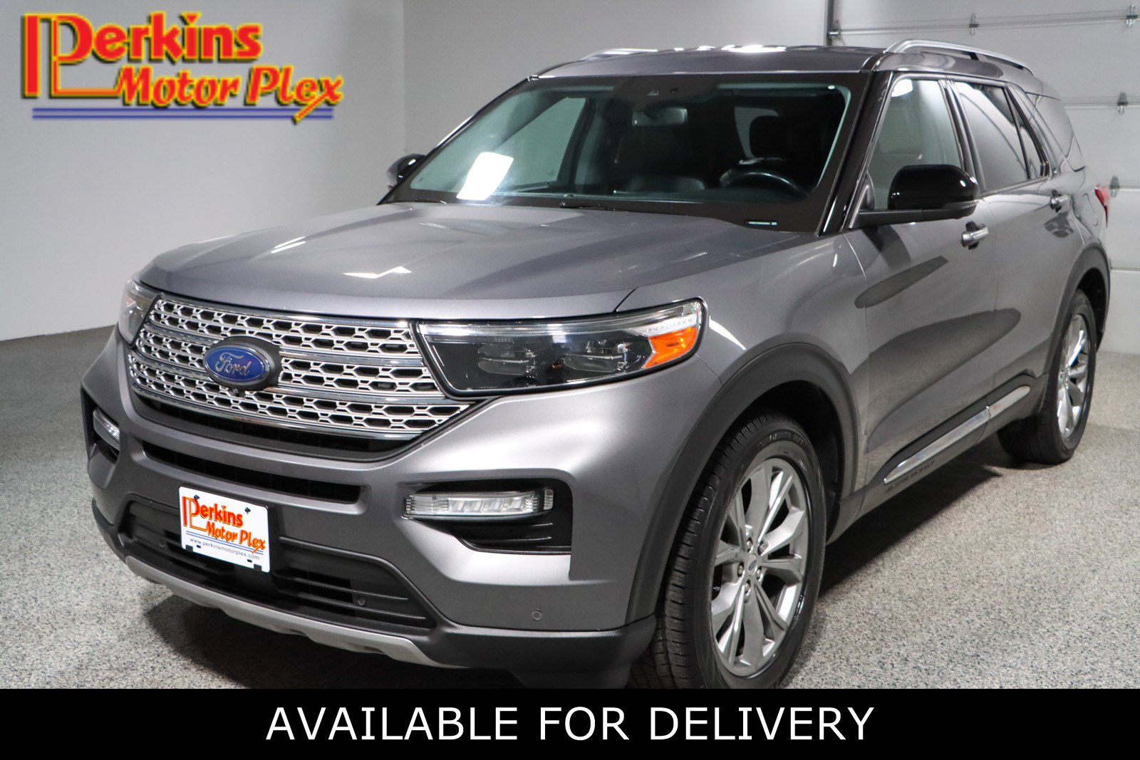 2022 Ford Explorer Limited RWD's photo