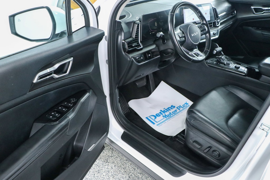 Used 2023 Kia Sportage EX SUV