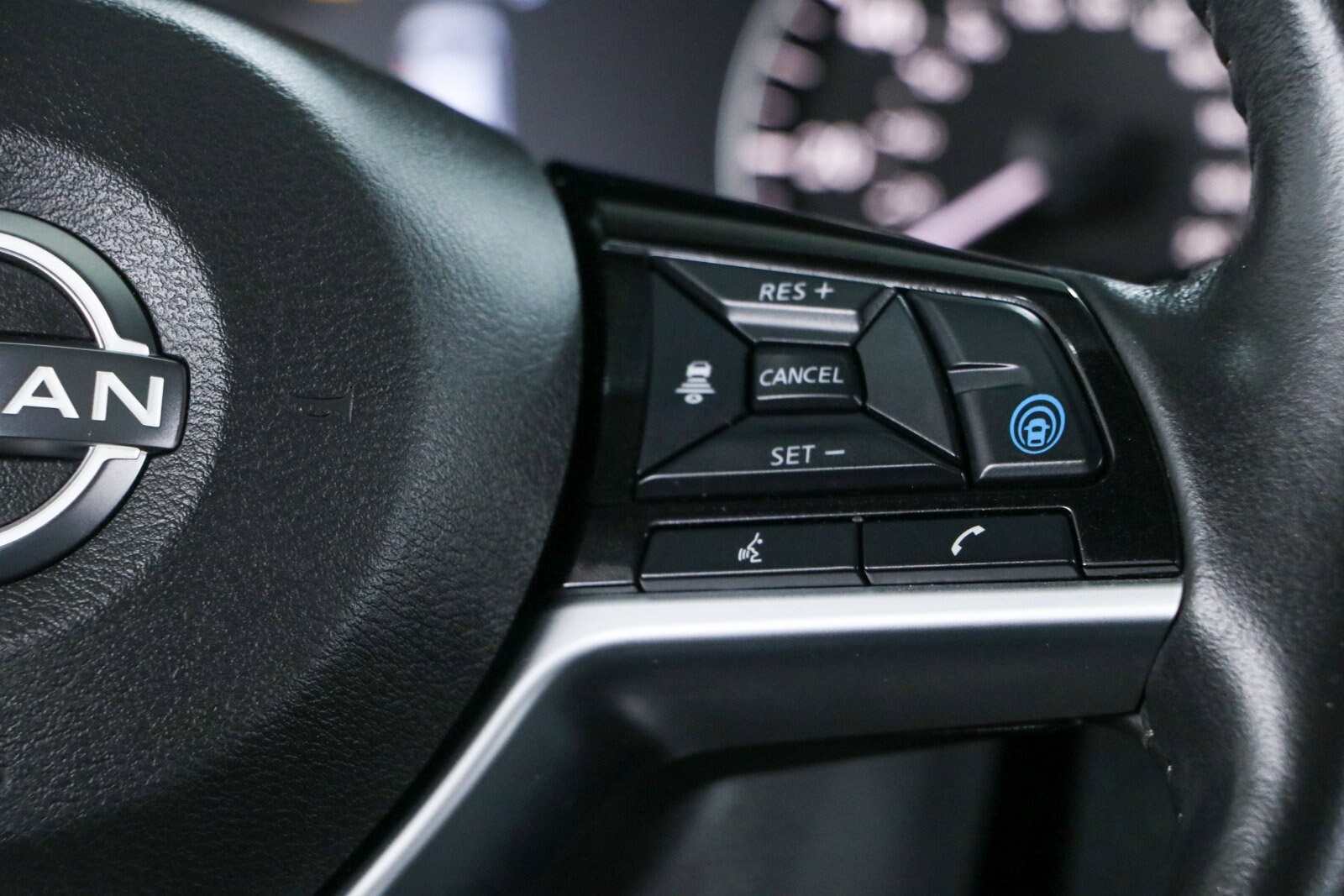 2023 Nissan Altima SL - Photo 14