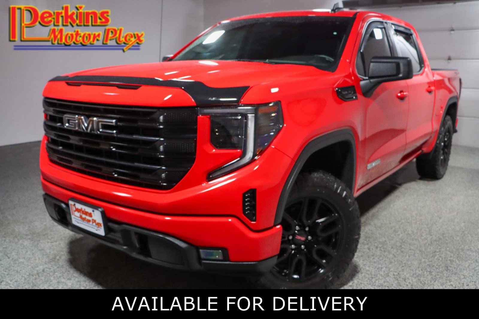 2023 GMC Sierra Elevation 4WD Crew Cab Short Box's photo