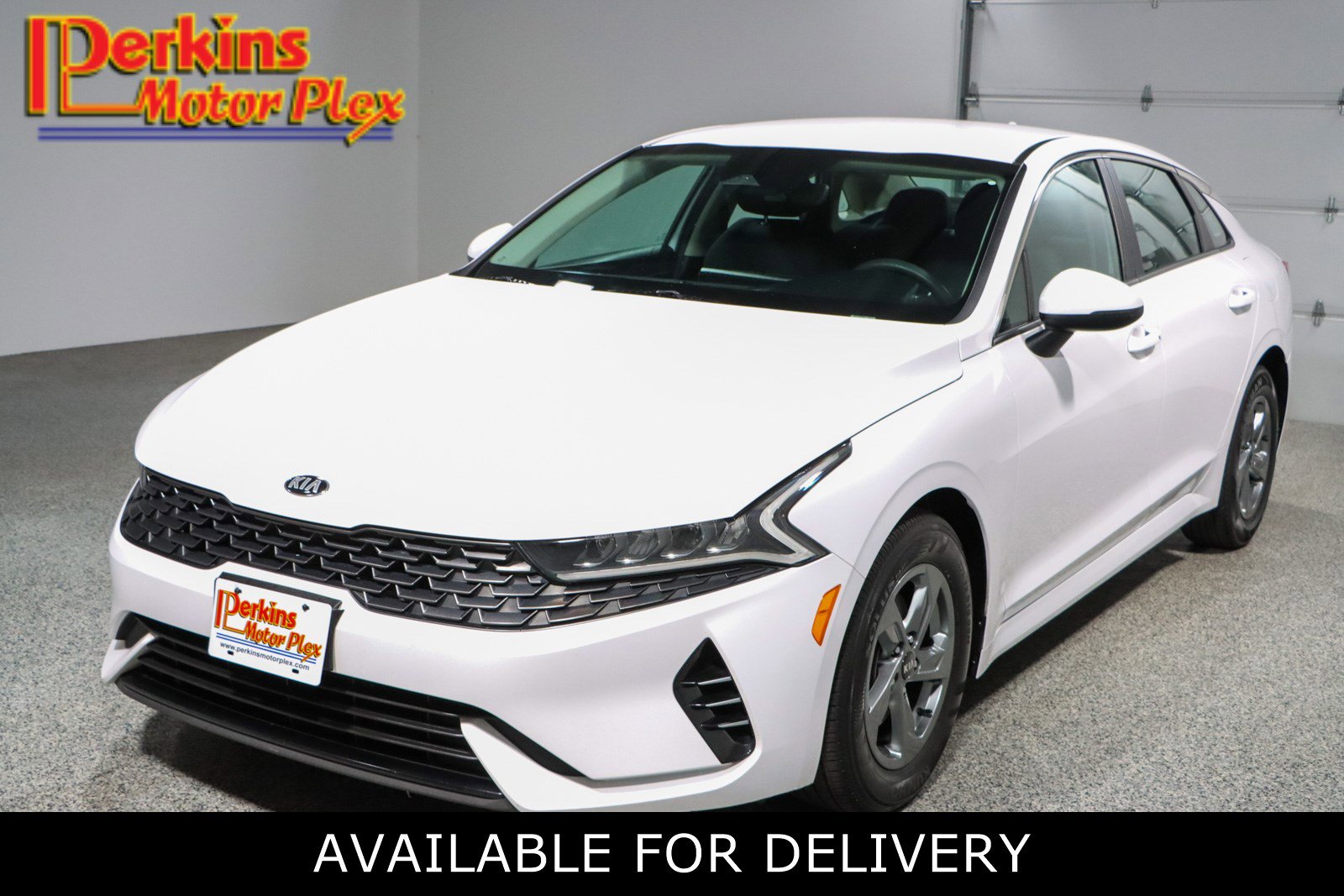 2021 Kia Optima LXS FWD's photo
