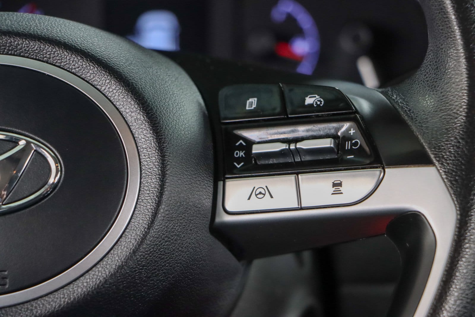 2023 Hyundai Tucson SE - Photo 14